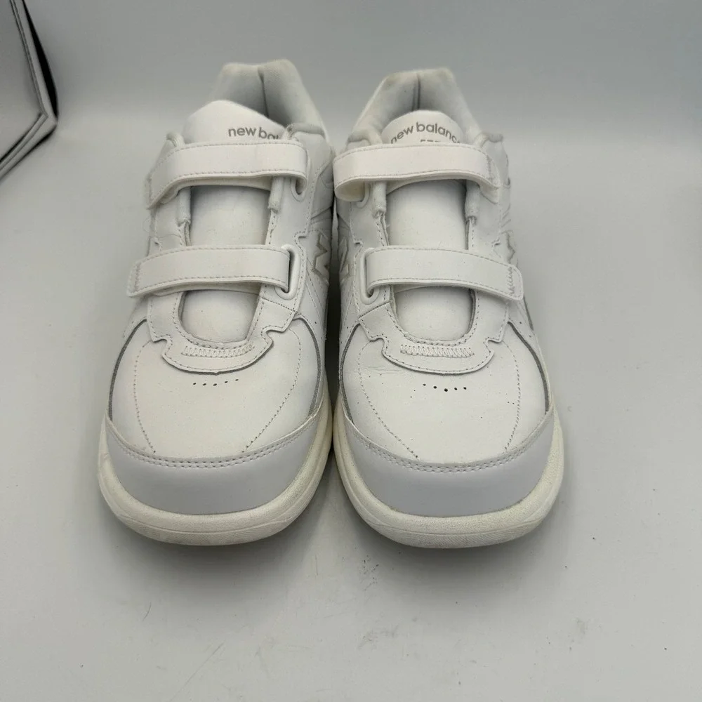 New Balance 577 Mens White Leather Walking Shoes Hook Loop MW577VW Size 10 D